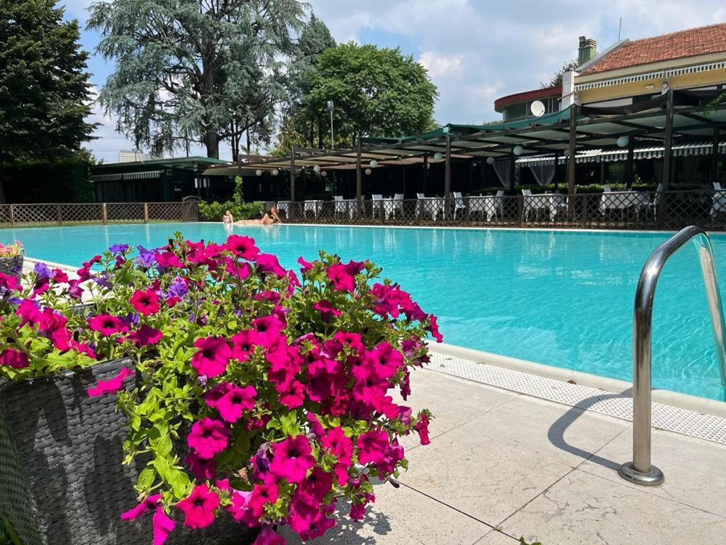 Hotel Sporting Brugherio Kültér fotó
