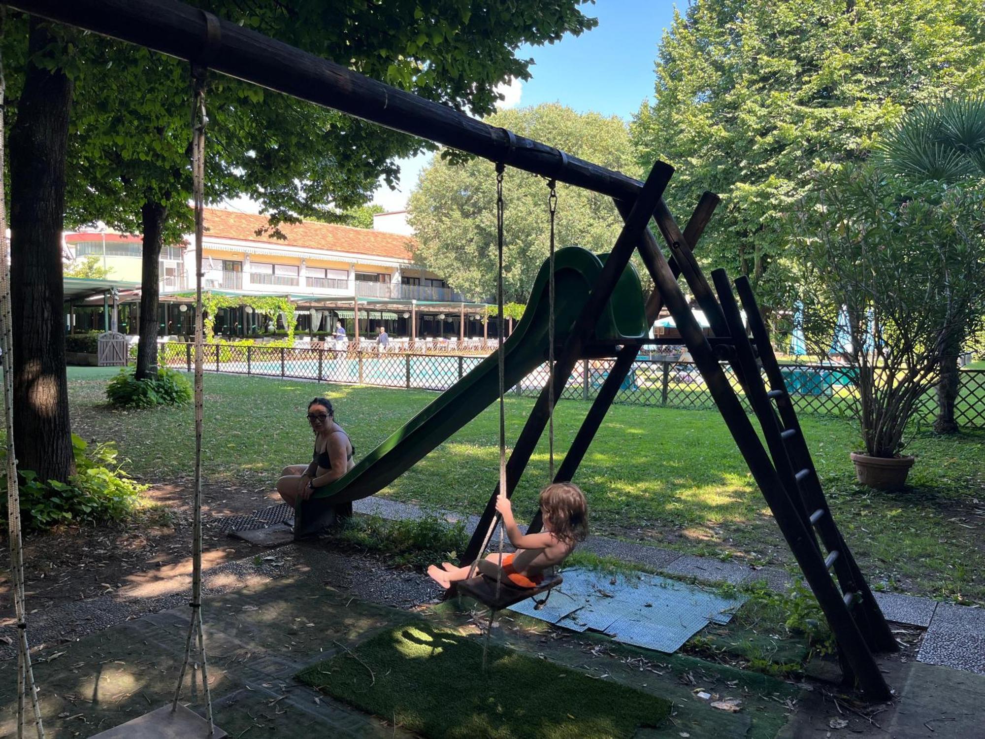 Hotel Sporting Brugherio Kültér fotó