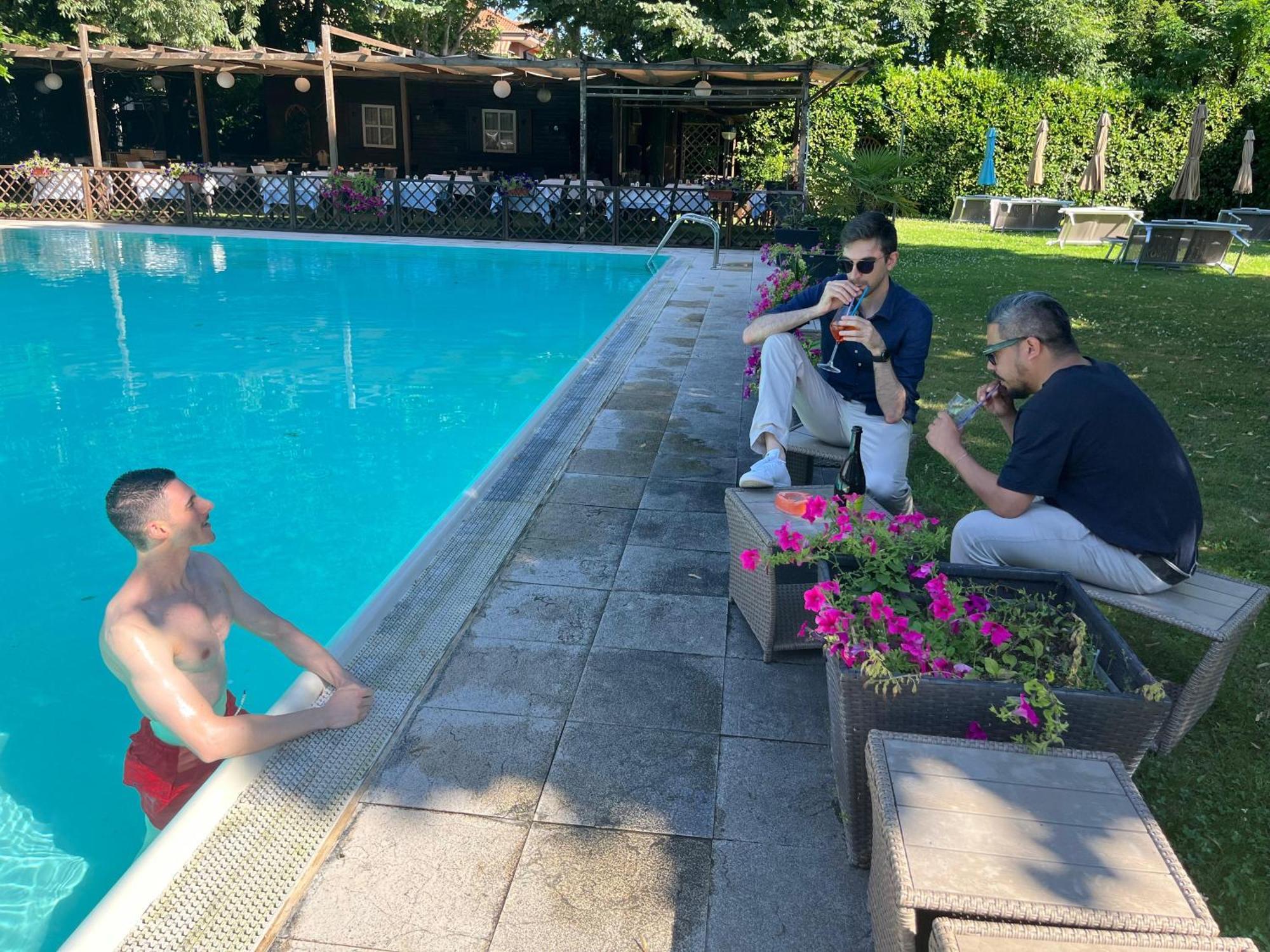 Hotel Sporting Brugherio Kültér fotó