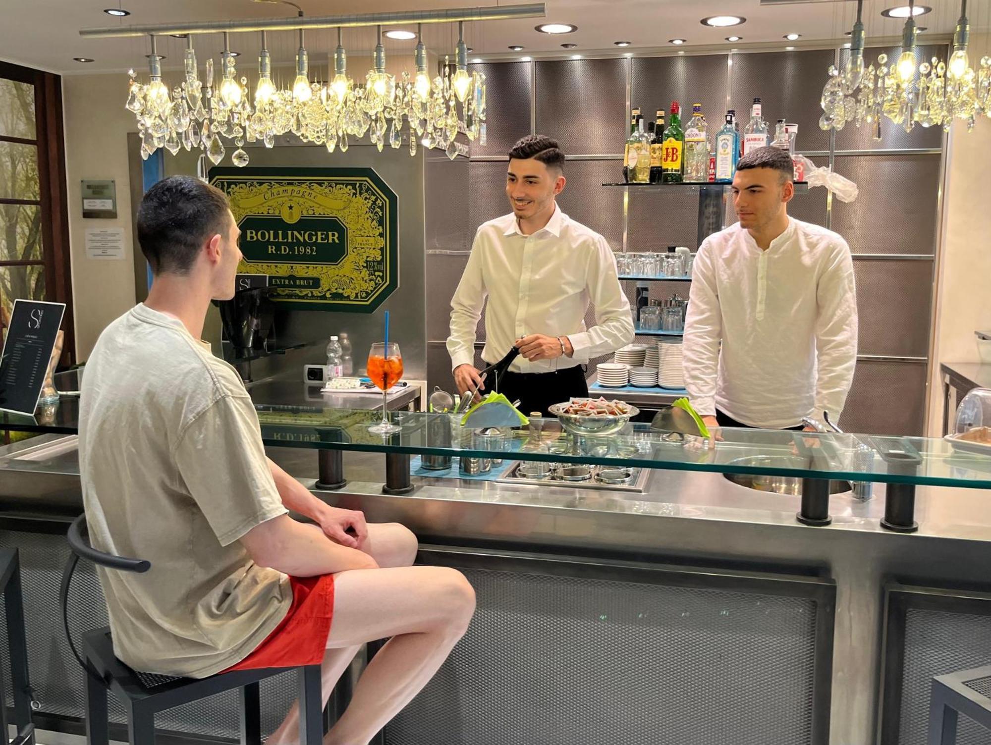 Hotel Sporting Brugherio Kültér fotó