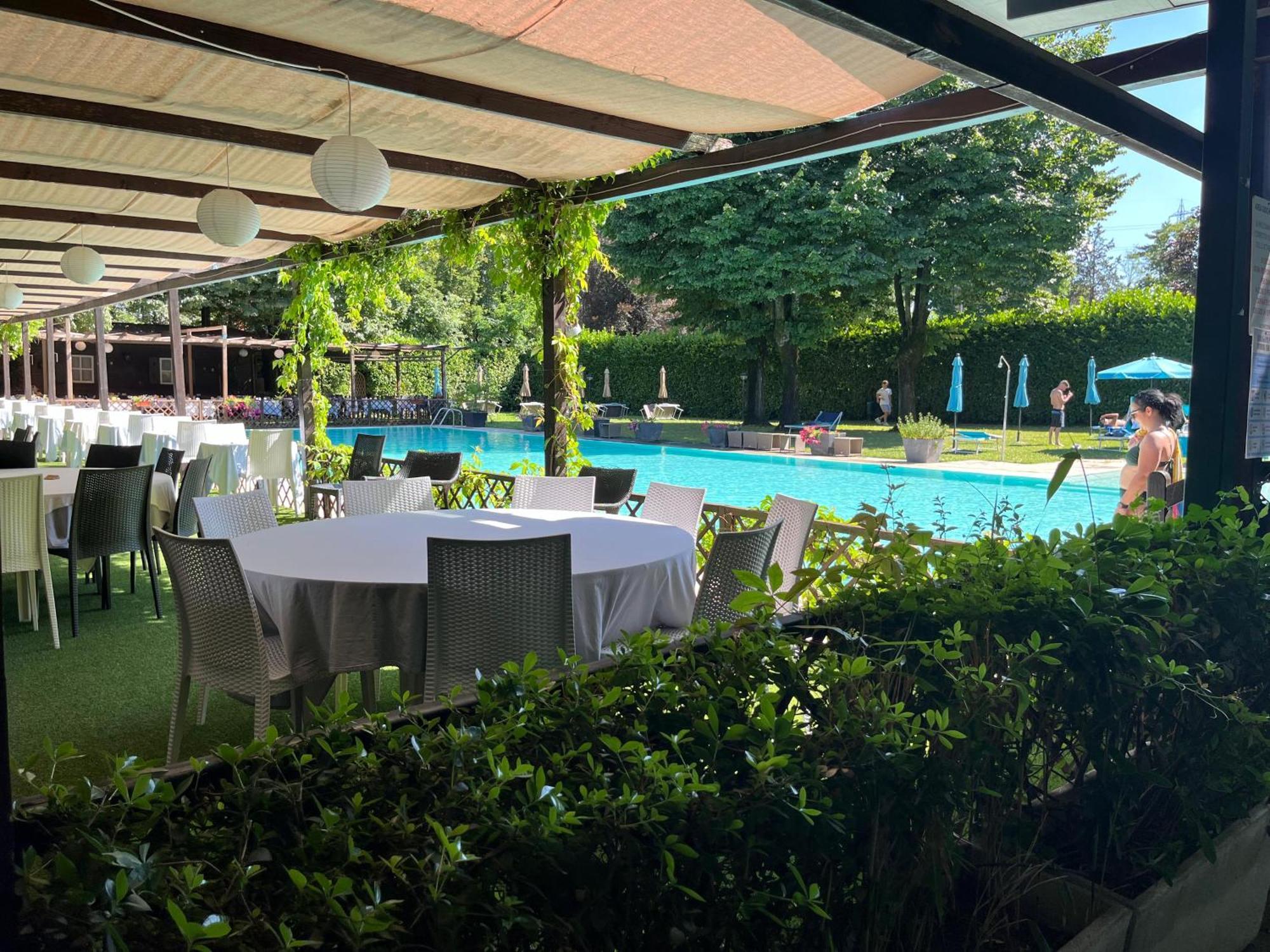 Hotel Sporting Brugherio Kültér fotó